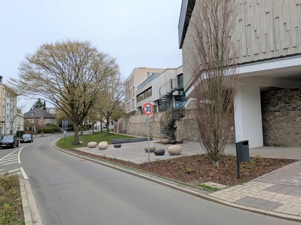 Ansicht des Stadtgrabens vor dem Rathaus an der Grabenstraße