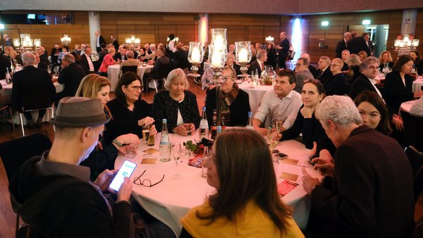 Gäste beim Neujahrsempfang in der Stadthalle