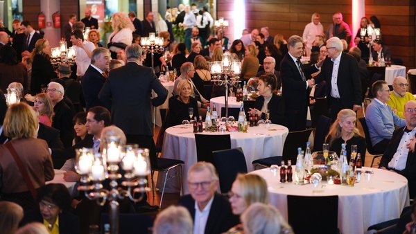 Gäste beim Neujahrsempfang in der Stadthalle