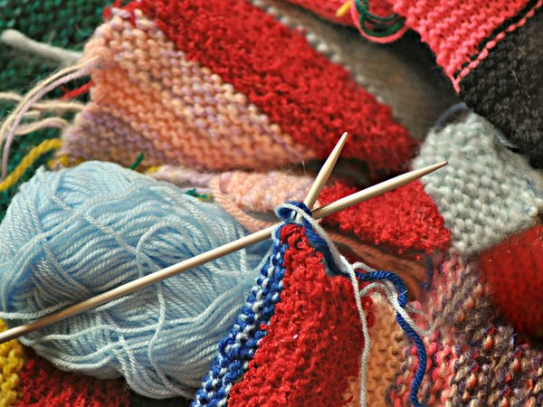 Wolle und Stricksachen