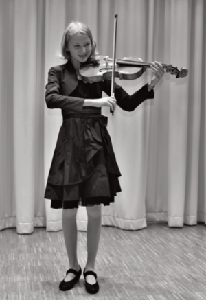 Kind mit Viola
