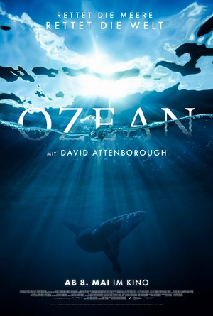Filmplakat "Ozean mit David Attenborough" Unterwasserbild mit Wal