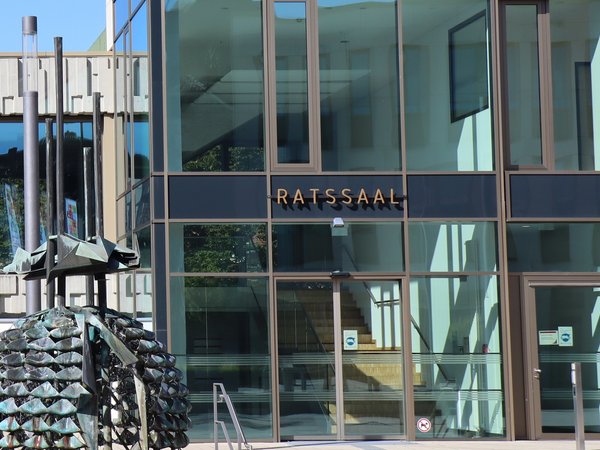 Eingang Ratssaal Außenansicht