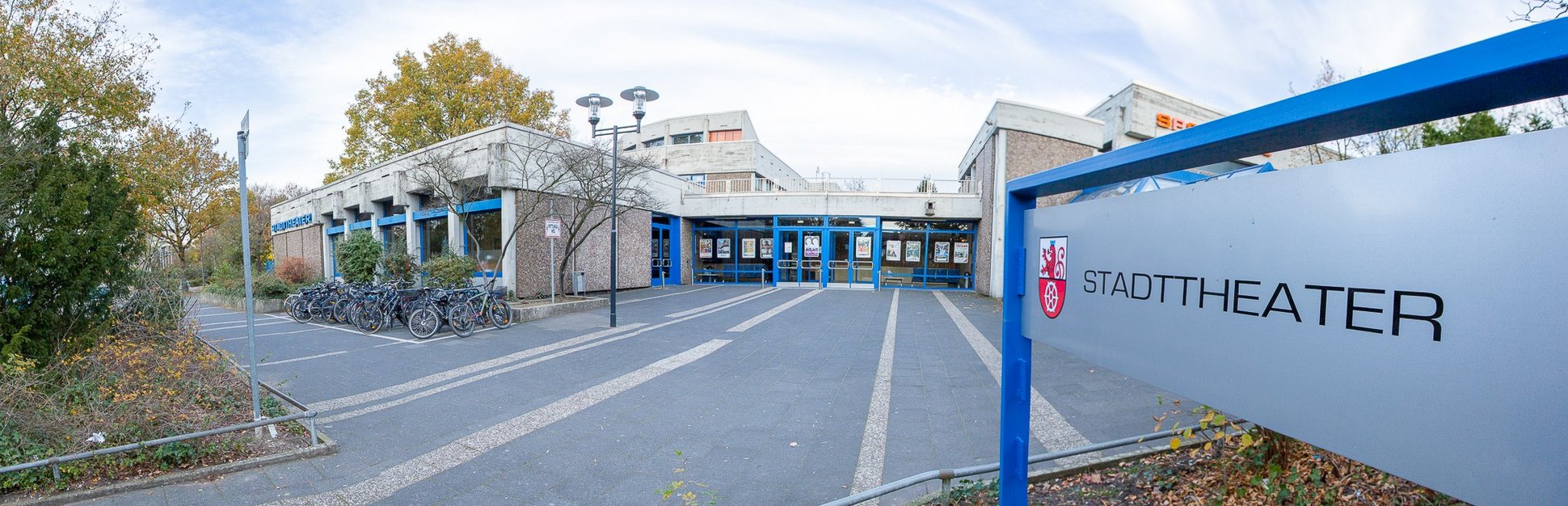 Außenansicht Stadttheater vor Sanierung