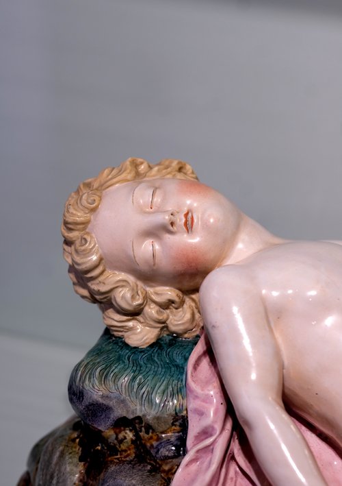 Porzellan-Kunstwerk